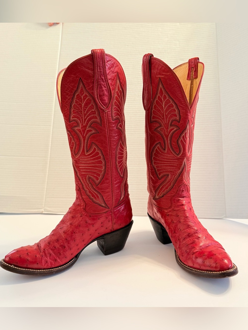 Hondo Boots Women’s Cowboy Ostrich Leather Size 5 1/2 B (846 4L 35300 Authentic)